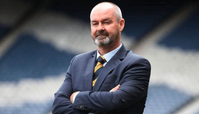 สตีฟ คลาร์ก มั่นใจว่ามีสิ่งที่ดีเกิดขึ้นแม้ผลลัพธ์จะไม่เป็นใจ