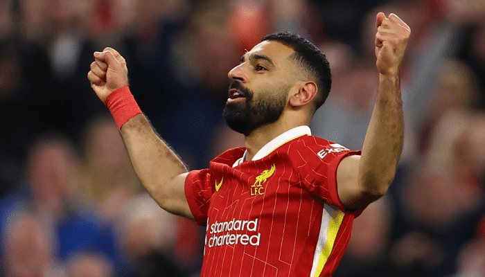 แกรี่ เนวิลล์ ประหลาดใจ โมฮาเหม็ด ซาลาห์ ก้าวขึ้นสู่ระดับซูเปอร์สตาร์ 