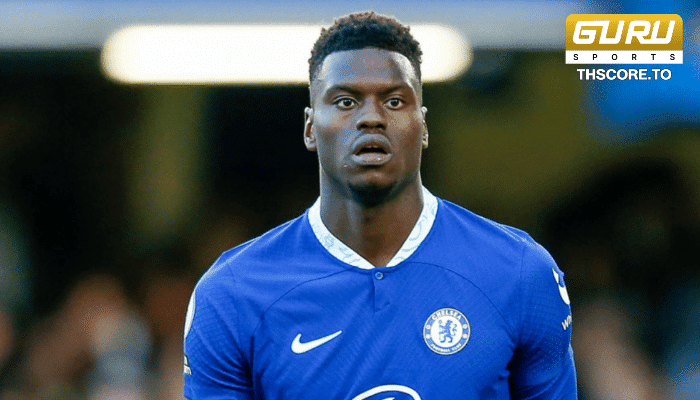 บาเดียชิล กองหลัง ทีมชาติฝรั่งเศส