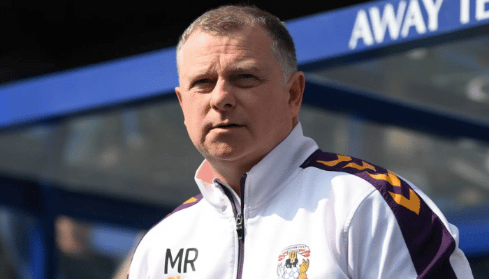 ปลด มาร์ค โรบิ้นส์