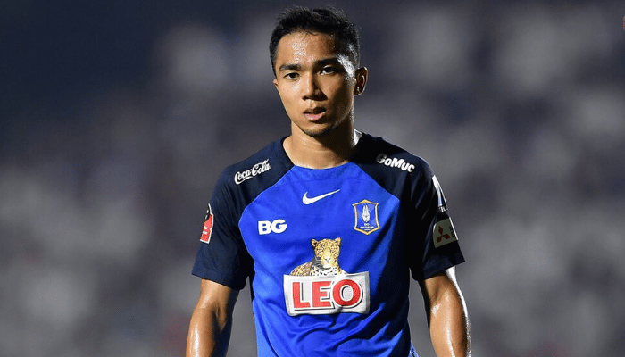 ชนาธิป สรงกระสินธ์ กองกลาง