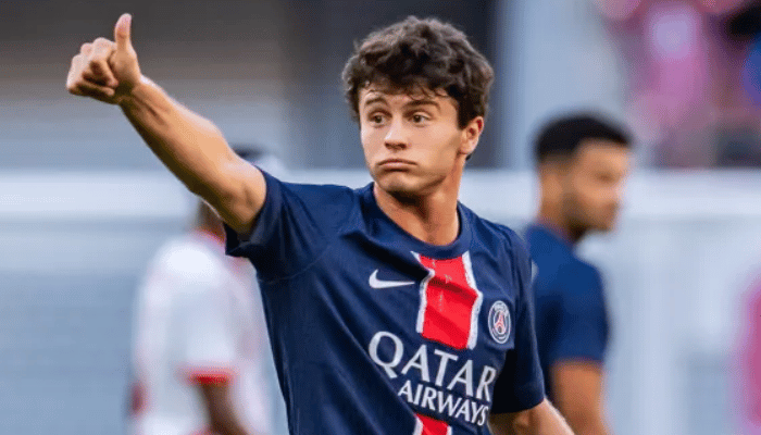 Thscore | ชูเอา เนเวส กองกลาง