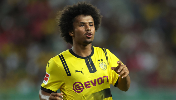 คาริม อเดเยมี่ เจรจาสัญญาใหม่ กับดอร์ทมุนด์ ติดปัญหาเรื่องค่าฉีกสัญญา