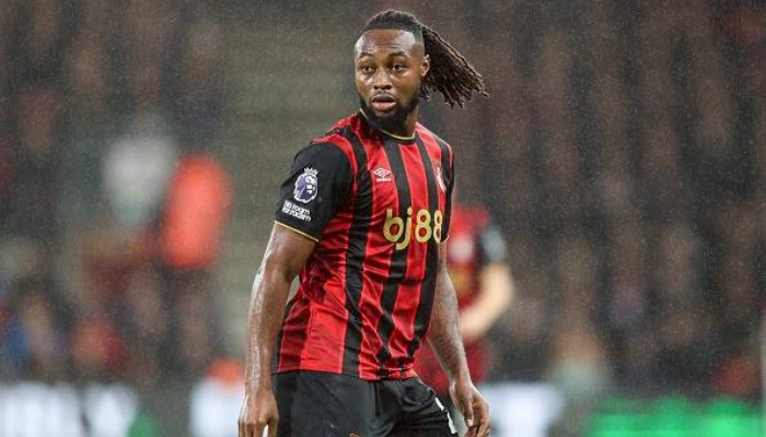 ทรอย ดีนี่ย์ ยก อ็องตวน เซเมนโย่ มีคุณสมบัติเป็นผู้เล่นของเรอัล มาดริด