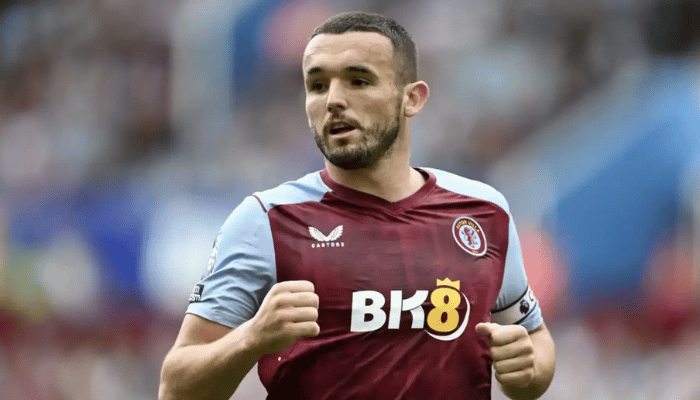 จอห์น แม็คกินน์