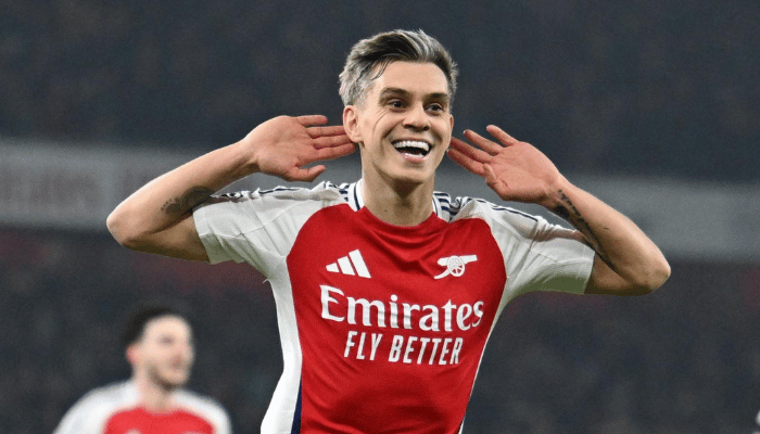 ผลบอลสด | ทรอสซาร์ ปีกตัวรุกชาวเบลเยียม