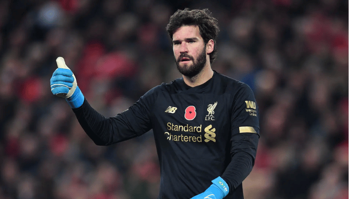 บ้านผลบอล | อาลีสซง ปัญหาครั้งใหญ่