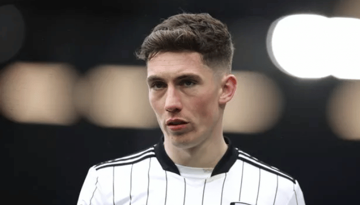 บ้านผลบอล | แฮร์รี่ วิลสัน