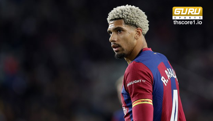 หลุยส์ ซัวเรซ ศูนย์หน้ารุ่นใหญ่ แนะนำ โรนัลด์ อาเราโฮ รับมือความกดดัน