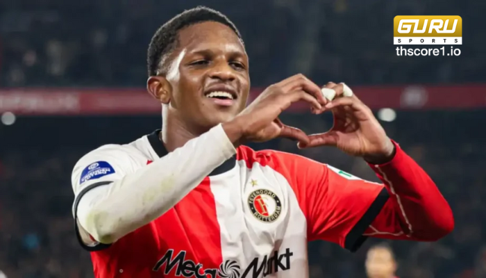 จิไวโร่ รีด กองหลังดาวรุ่งเฟเยนูร์ด แมนฯ ซิตี้ เปิดศึก บาเยิร์น แย่งเสริมทัพ