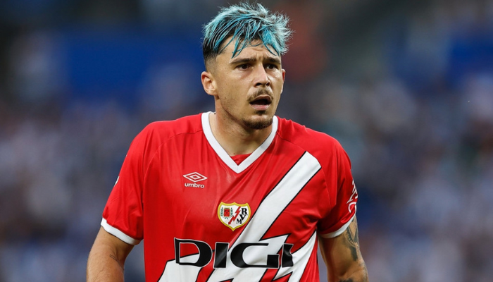 อันเดร ราตู ต่อสัญญาระยะยาวกับราโย บาเยกาโน่ ถึงปี 2030