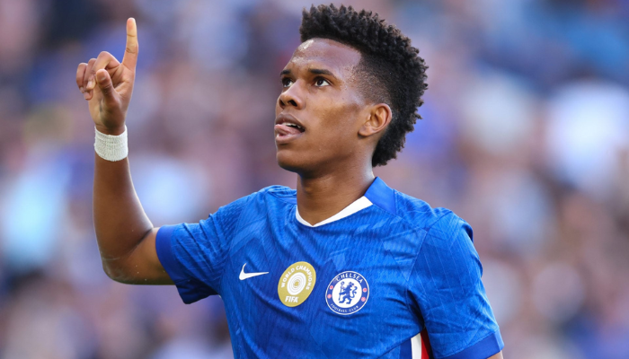 จานฟรังโก้ โซล่า ยกย่อง เอสเตเวา วิลเลียน แต่เน้นให้เวลาในการพัฒนา