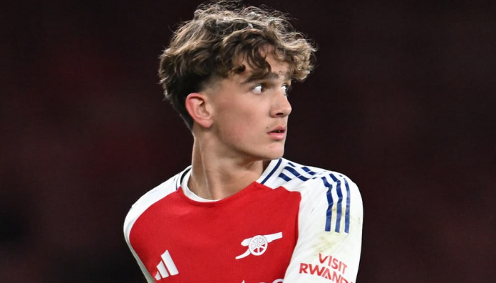 แม็กซ์ ดาวแมน ปีกดาวรุ่งวัย 15 ปี สร้างสถิติ แข้งอายุน้อยสุดใน UCL