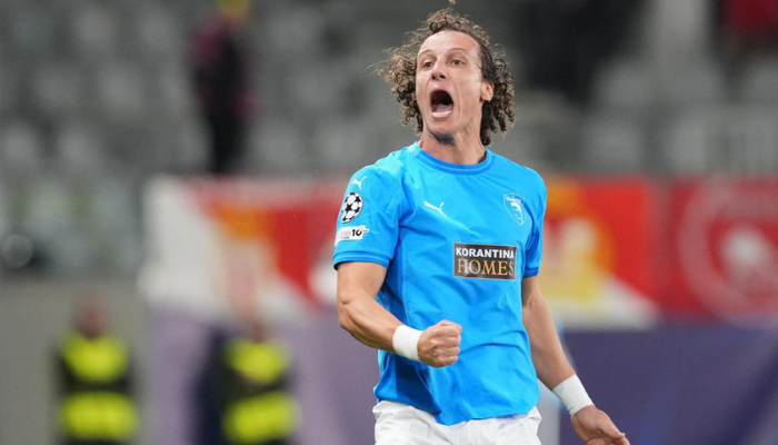 ดาวิด ลุยซ์ วัย 38 ยิงประตูแรกในแชมเปี้ยนส์ ลีกในรอบ 8 ปี พร้อมสร้างสถิติ