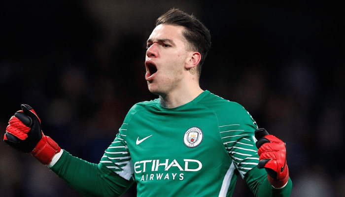 เอแดร์ซอน ผู้รักษาประตู