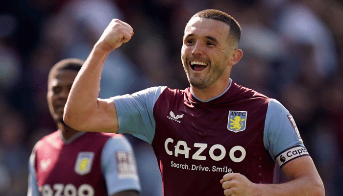 แม็คกินน์ แอสตัน วิลล่า