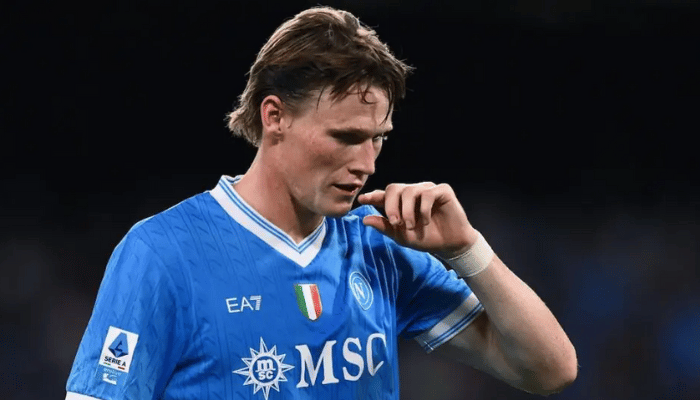 แม็คโทมิเนย์ สไตล์คล้าย เดแคลน ไรซ์