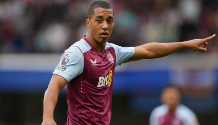 ยูริ ตีเลอมันส์ ฮีโร่วิลล่าเผยเคล็ดลับยิงชัย – ชอบปั่นไกลแถวสอง