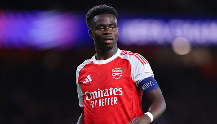 ไมกาห์ ริชาร์ดส์ ชี้ปัญหาปืน โนนี่ มาดูเอเก้ ท็อปฟอร์มแต่ขัดแย้งกับซาก้า