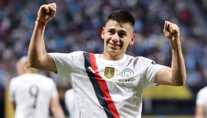 เอเชร์เวรี่ อยากกลับริเวอร์ เพลท แต่แมนฯ ซิตี้ ยืนกรานให้อยู่ยุโรป