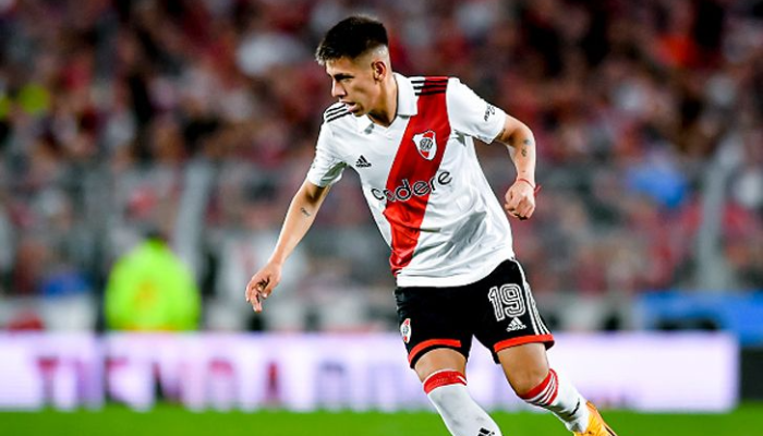 เอเชร์เวรี่ อยากกลับริเวอร์ เพลท แต่แมนฯ ซิตี้ ยืนกรานให้อยู่ยุโรป