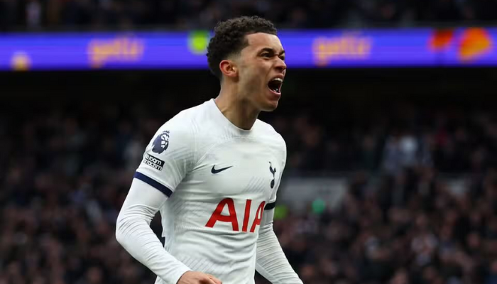 เบรนแนน จอห์นสัน ถูก บอร์นมัธ เล็ง เสริมเกมรุก แทนที่ เซเมนโย่