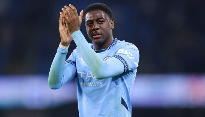 ไดวิน มูบาม่า คริสตัล พาเลซ เล็ง แทนที่มาเตต้าในระยะยาว