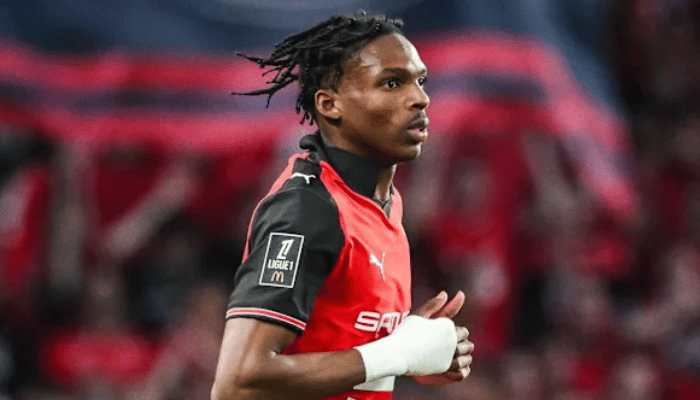 เรอัล มาดริด ประทับใจ เท้าซ้าย และ การผ่านบอลระยะไกลที่แม่นยำ