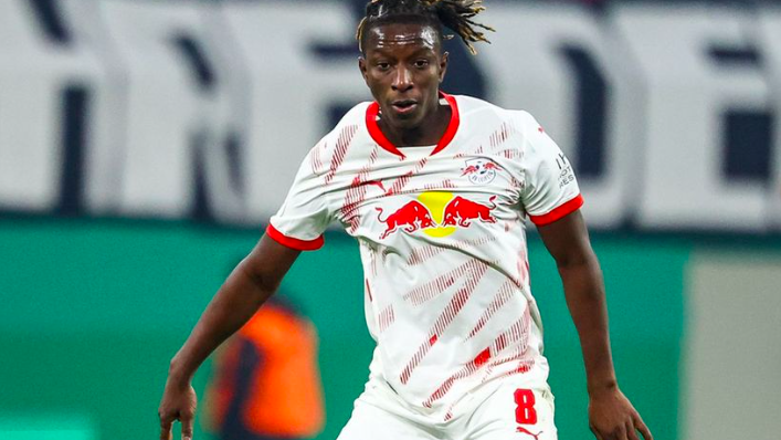 ล็องส์ ได้ประสบการณ์ เสริมแดนกลางราคาคุ้มค่า