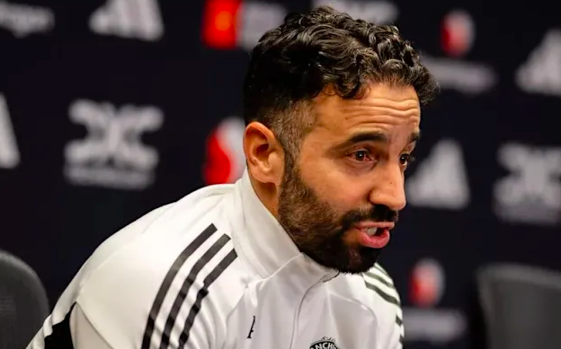 รูเบน อาโมริม รับตนเป็นกุนซือที่แตกต่างและดีกว่าเดิม หลังบทเรียนหนักกับแมนยู