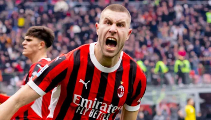 สตราฮินย่า พาฟโลวิช พร้อมคืนสนาม แม้เพิ่งเย็บศีรษะ 9 เข็ม