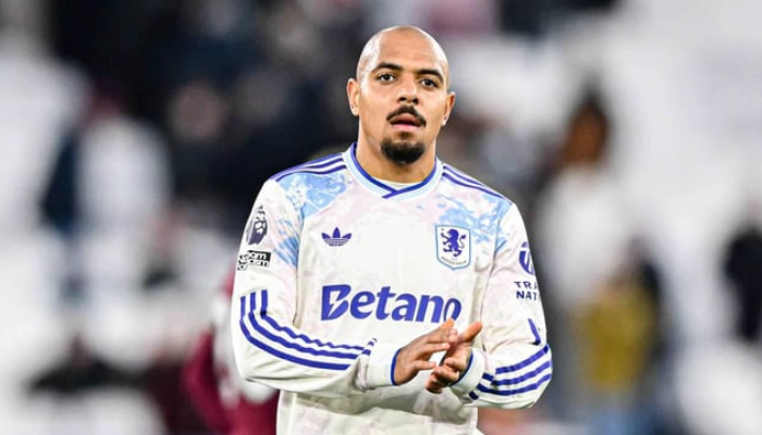 ดอนเยลล์ มาเล่น เดินทางถึงกรุงโรม เตรียมย้ายไปโรม่าอย่างเป็นทางการ