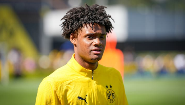 ชูเลียง ดูรานวิลล์ ย้ายจาก โบรุสเซีย ดอร์ทมุนด์ ถูกยืมตัวไป บาเซิ่ล