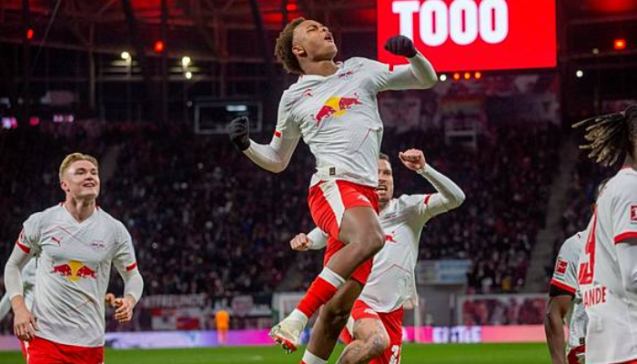 อัสซาน อูเอดราโอโก้ กลับมาซ้อม เตรียมหวนคืนสนามต้นปี 2026