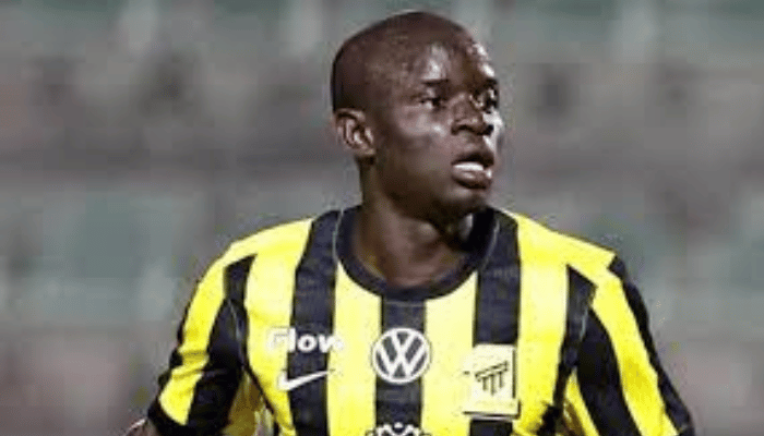 เอ็นโกโล่ ก็องเต้ สัญญายืมตัว