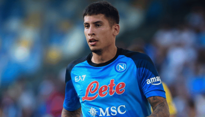 โอลิเวร่า ปราการหลังฝั่งซ้ายจอมขยันดีกรีทีมชาติอุรุกวัย