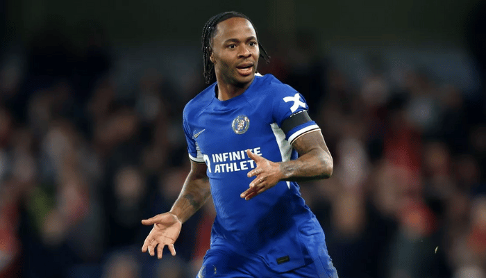 สเตอร์ลิง กองหน้า มากประสบการณ์ชาวอังกฤษ