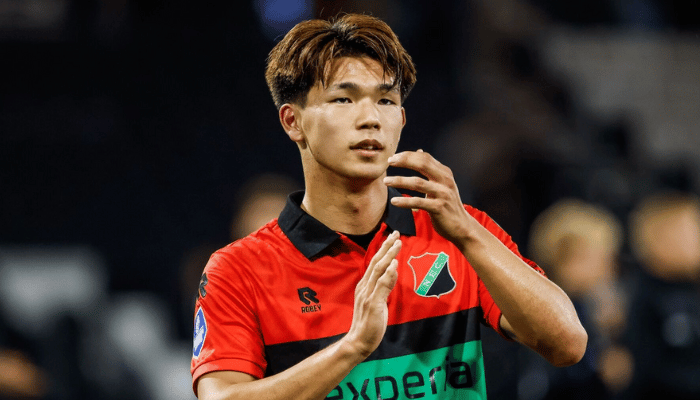 ชิโอกาอิ กองหน้าดาวรุ่งพุ่งแรงชาวญี่ปุ่น