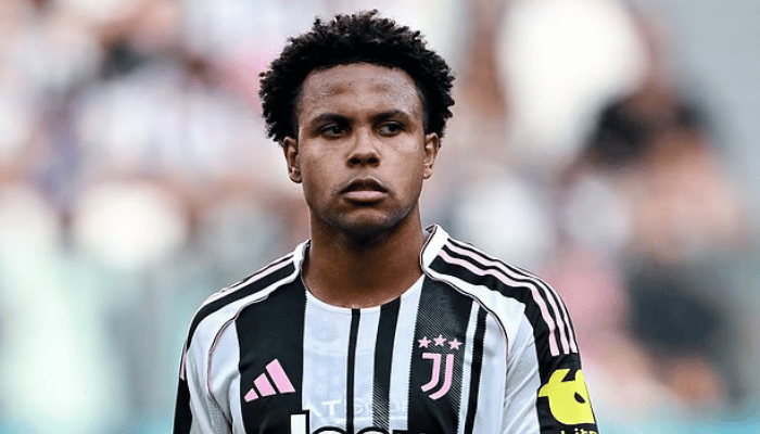 แม็คเคนนี่ มิดฟิลด์สารพัดประโยชน์ดีกรีทีมชาติสหรัฐอเมริกา