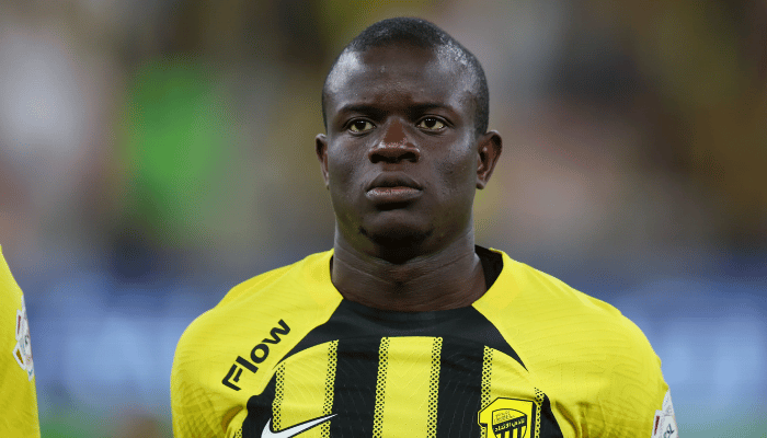 เชลซีพิจารณาดึงตัวมิดฟิลด์จอมขยันกลับมา