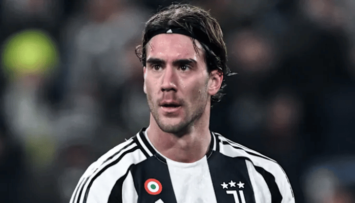 วลาโฮวิช ดาวยิงร่างยักษ์ของ ม้าลาย ยูเวนตุส