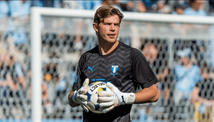 เอลล์บอร์ก ผู้รักษาประตูสายเลือดใหม่ชาวสวีเดน