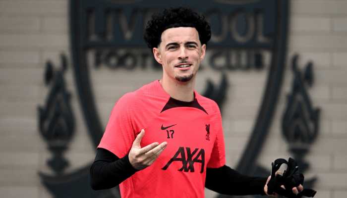 โจนส์ กองกลางวัย 25 ปีของสโมสรลิเวอร์พูล