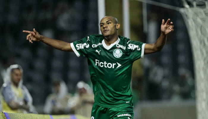 เอดูอาร์โด้ คอนไซเซา จาก พัลเมรัส เชลซี โดดร่วมเปิดศึกแย่งดาวรุ่ง! เสริมทัพ