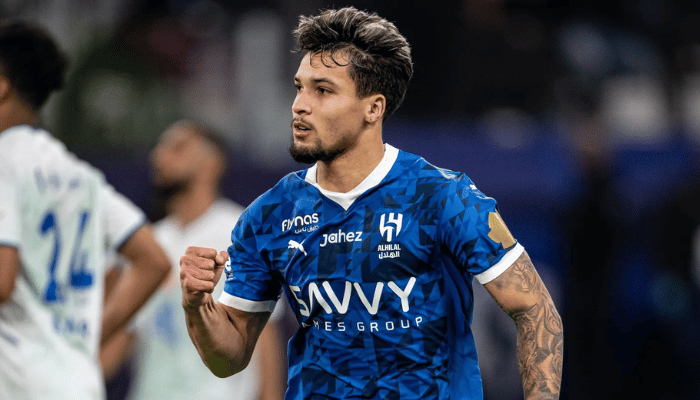 มาร์กอส เลโอนาร์โด้ กองหน้า กระฉ่อนไปทั่วโลก