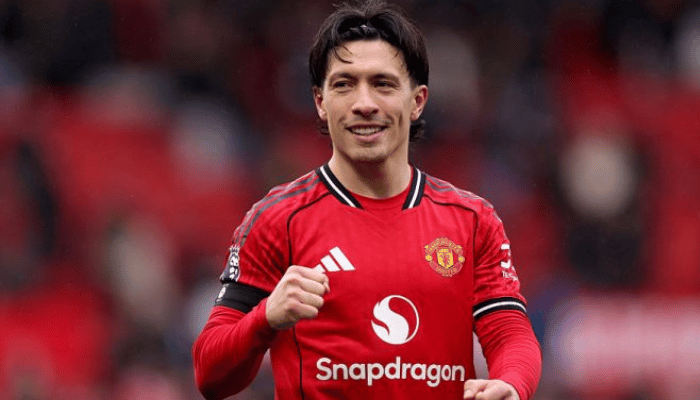 มาร์ตีเนซ ปราการหลัง ร่วมทีมชุดใหญ่ได้