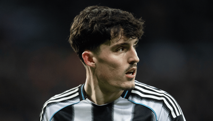 ลิฟราเมนโต้ พัฒนาฝีเท้าขึ้นมาเป็นหนึ่งในฟูลแบ็กที่โชว์ฟอร์มได้โดดเด่น