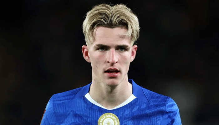 เจสซี่ เดอร์รี่ ปีกซ้ายดาวรุ่งพรรศวรรค์สูง