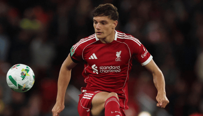 เลโอนี่ ในวัย 19 ปี ต้องเผชิญกับช่วงเวลาที่ยากลำบาก